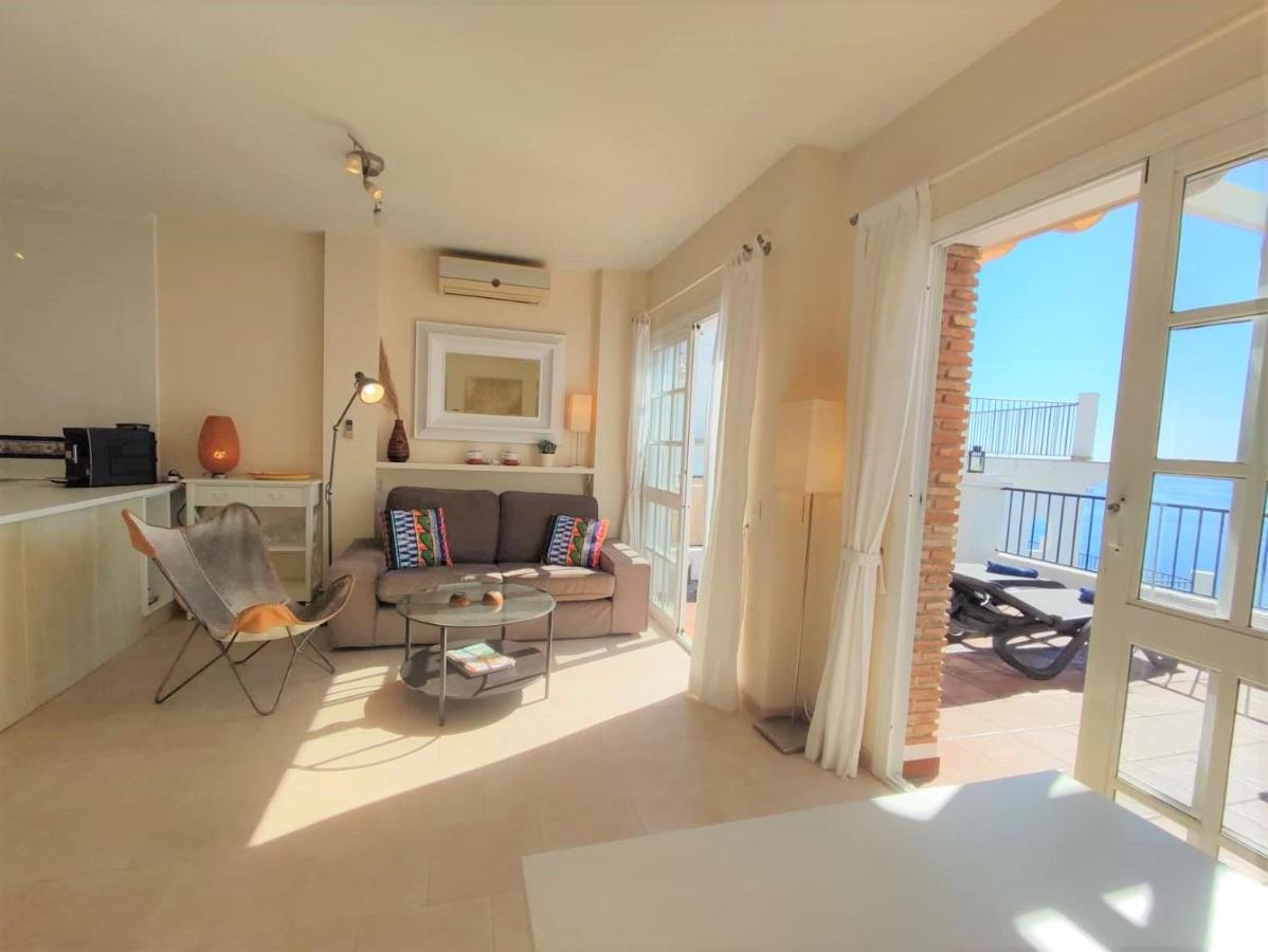 Amazing 2 Bedroom 2 Bathroom In Ladera De Mar, Nerja Appartamento *