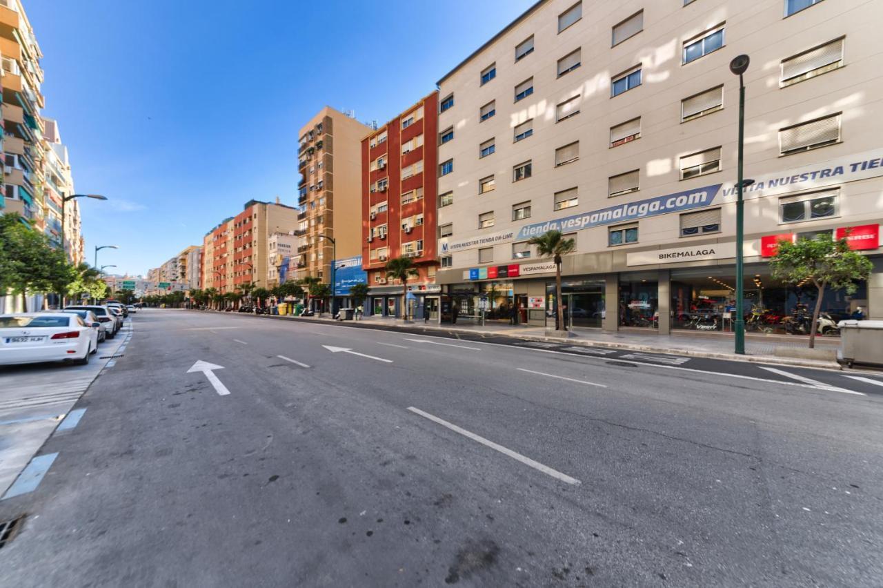 Holidays2malaga Salitre Cerca Estacion Ave & Fibra Wifi Apartamento *