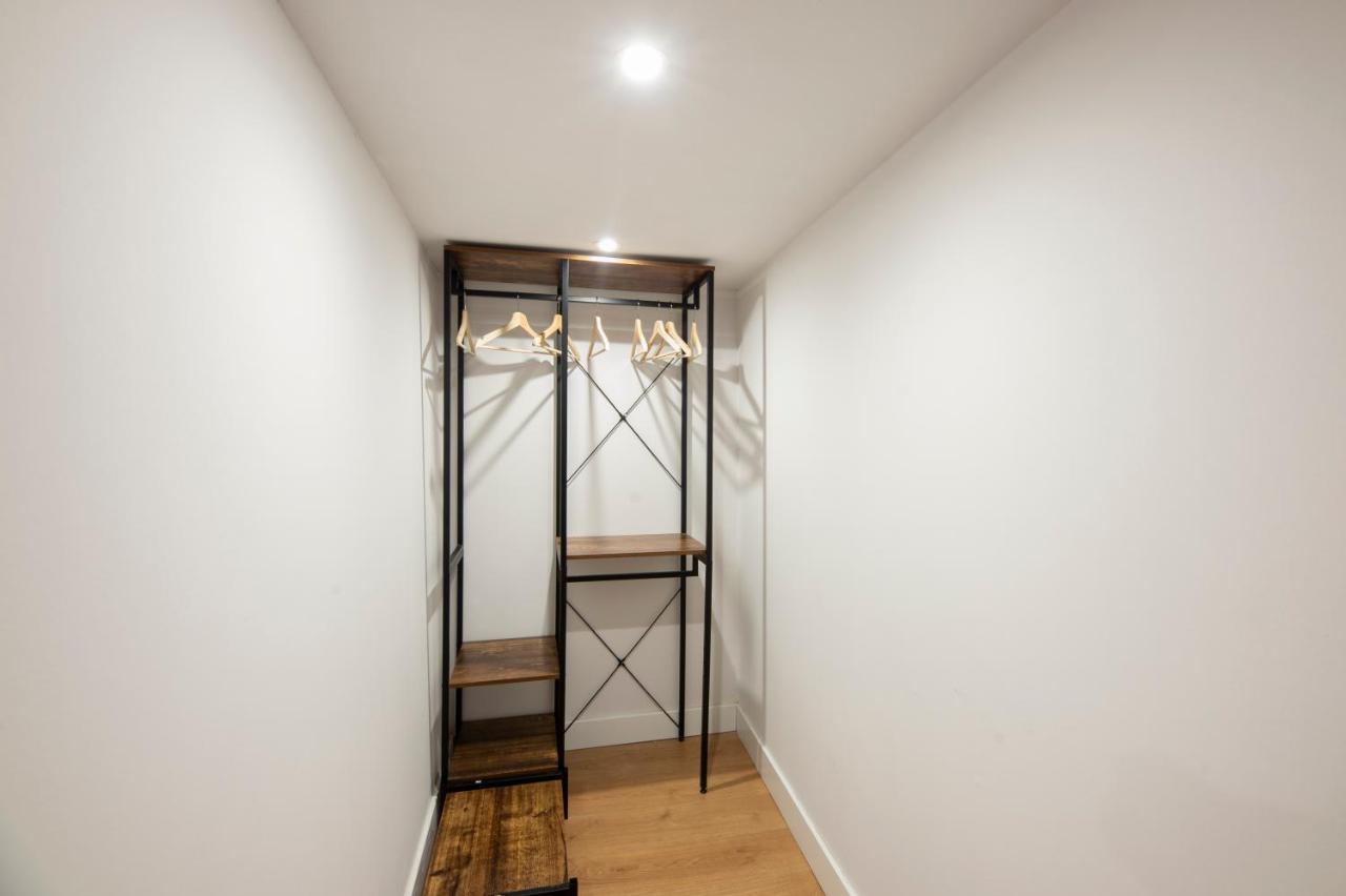 Lejlighed New Levante Pool & Museums Apartament