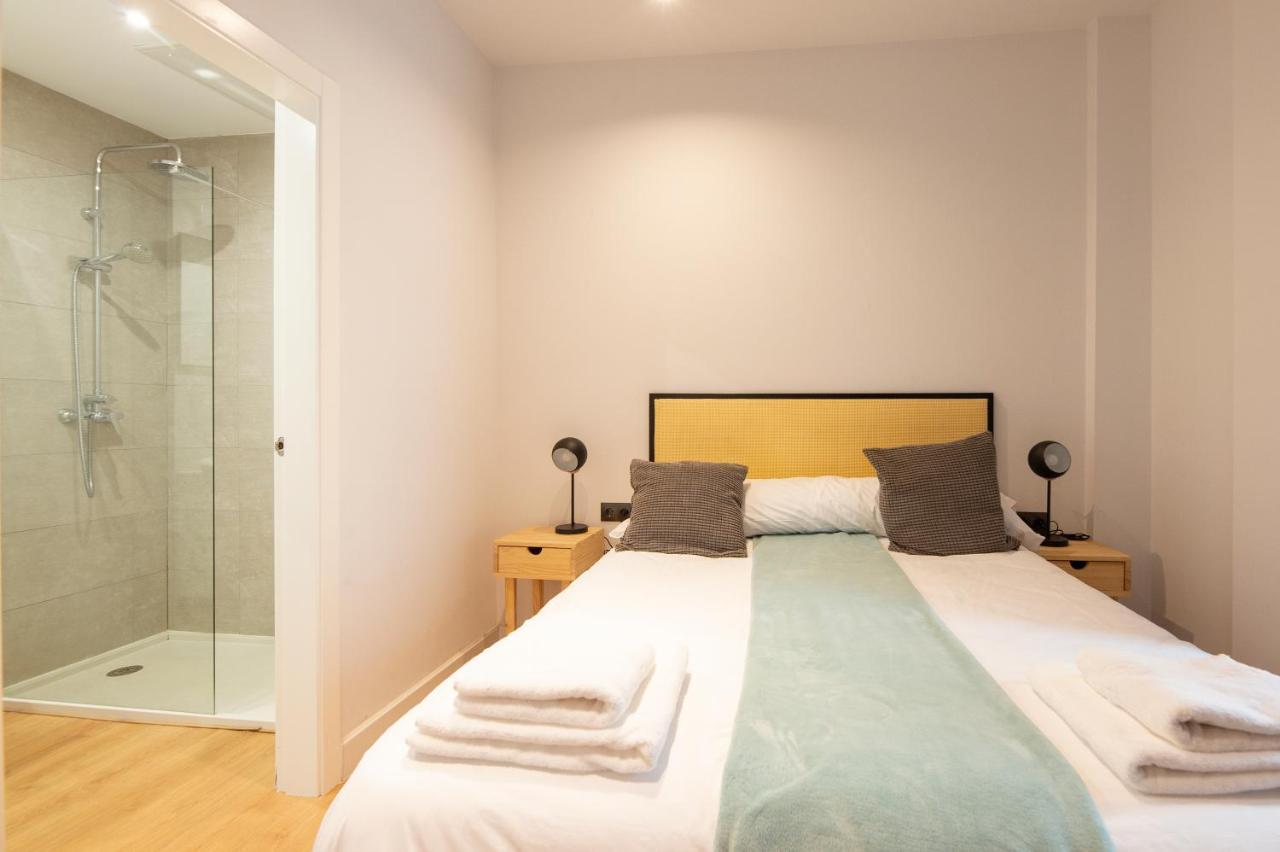 New -shared Pool & Solarium- 1a Apartment *
