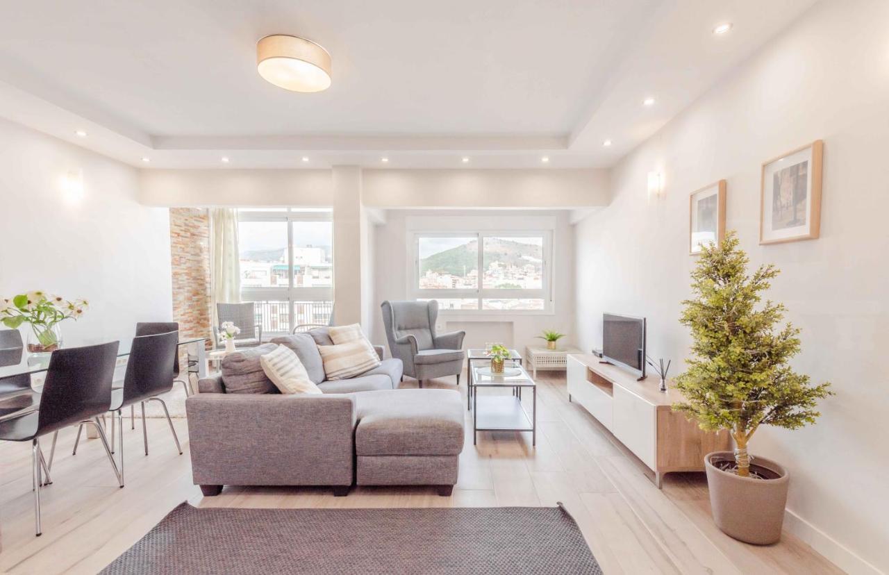 Spacious With A View - Historic Center By Rems Apartment