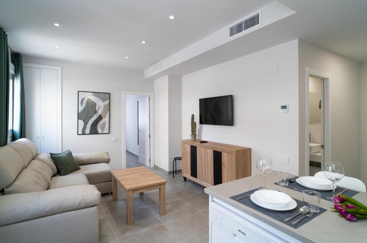 Apartment Aac - Muy Comodo Y Bien Comunicado, A 1,3km Del Centro Malaga