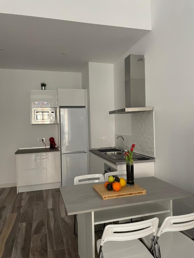 Cool Center Apartment *