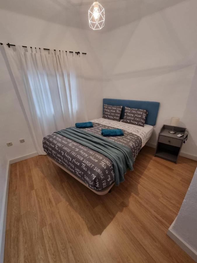Holidays2malaga 2 Bedroom Armengual De La Mota Close Shopping Center Lägenhet *