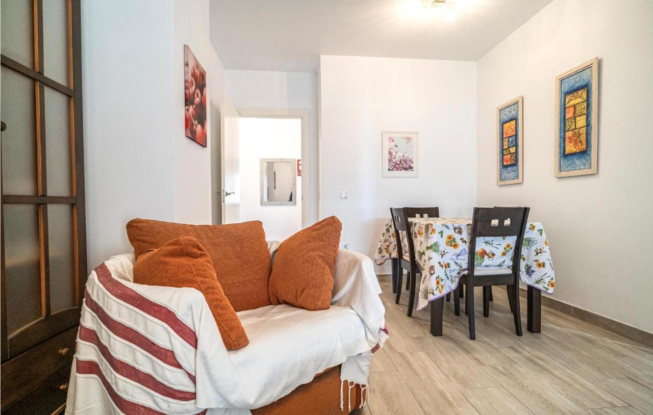 Appartamento Gorgeous In With House Sea View
