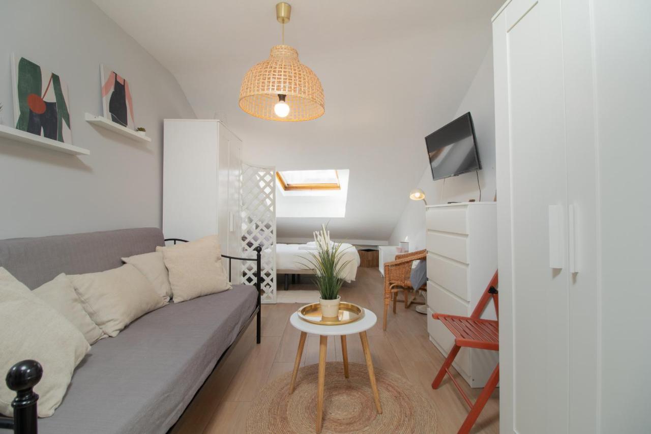 C96 - Brilliant Penthouse Studio *