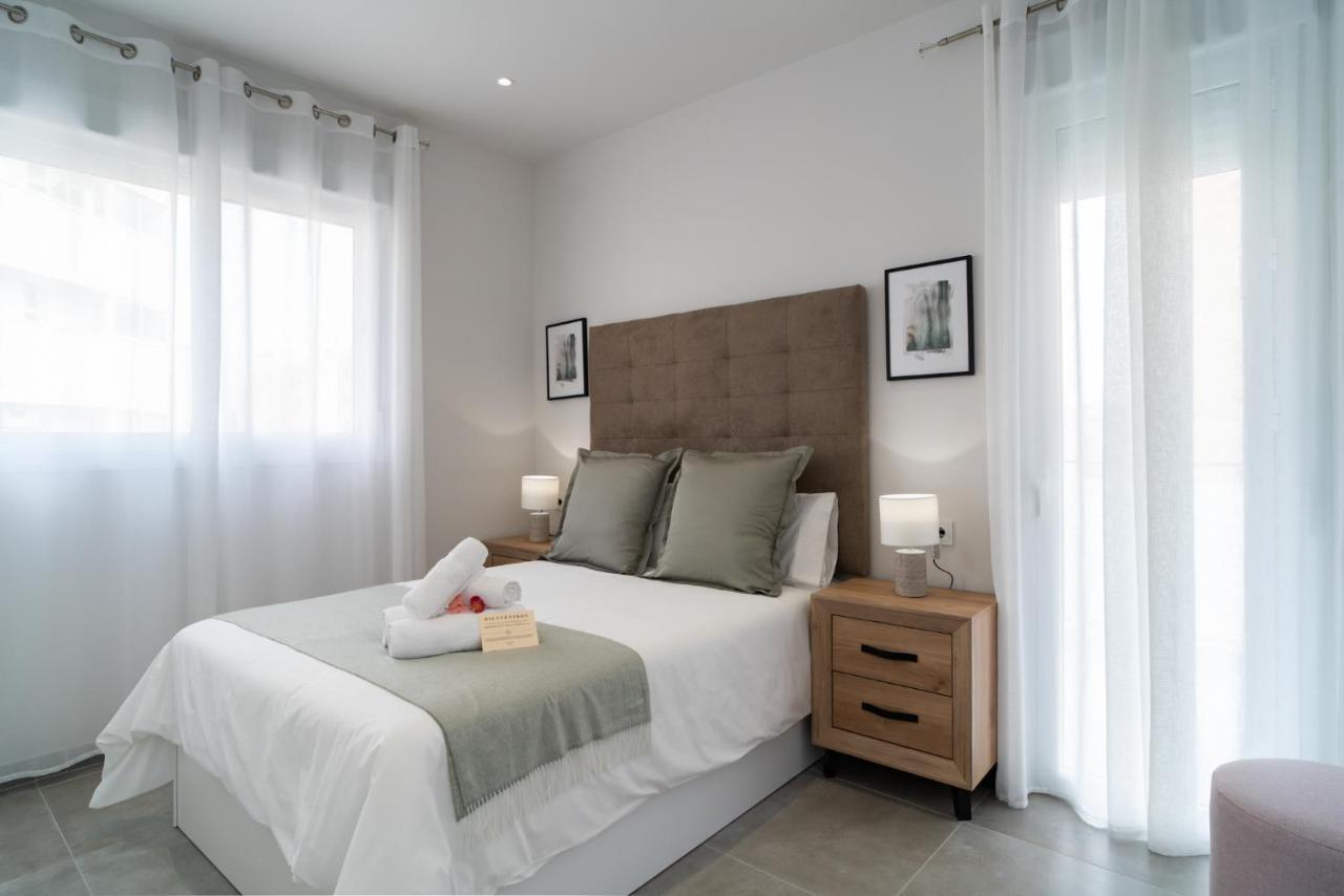 Lägenhet Aac - Con Terraza, Muy Amplio, Totalmente Equipado, Cerca Del Centro Y Nuevo! Málaga