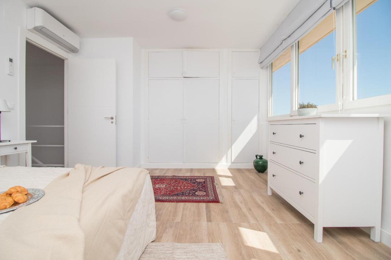 Apartment C31 - Sea View Sunny Duplex Malaga