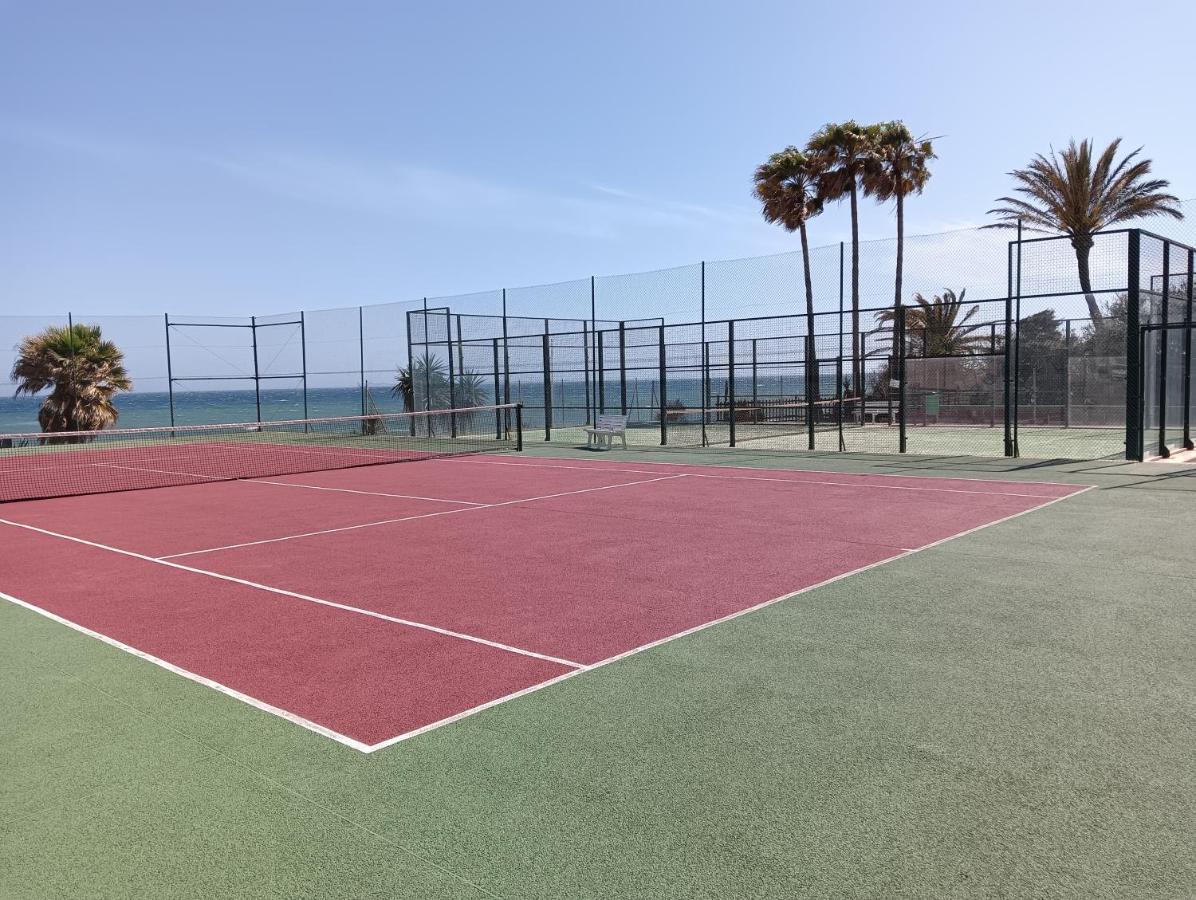 En Urb Primera Linea De Playa Appartement *