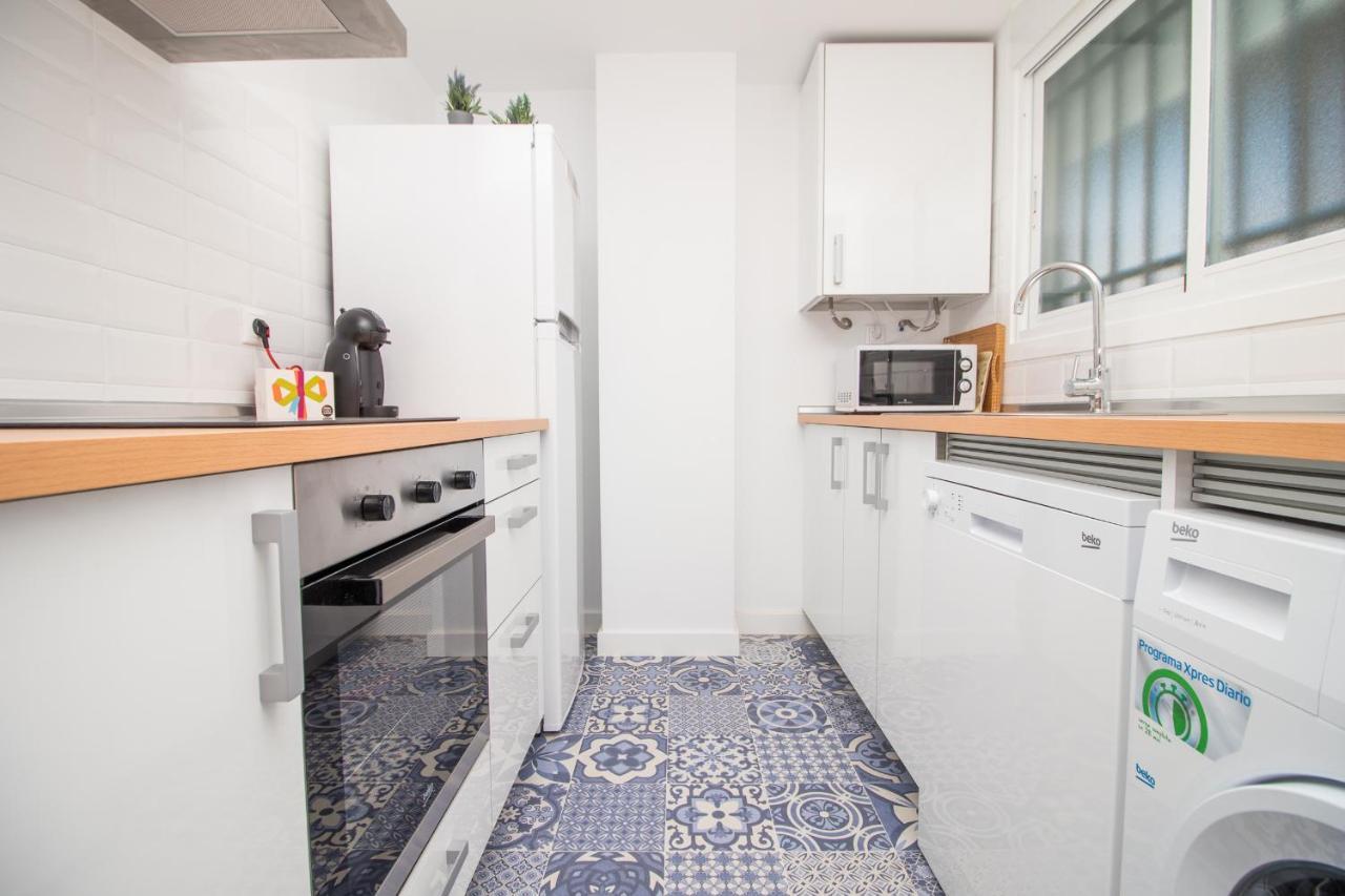 C31 - Sea View Sunny Duplex Lägenhet *