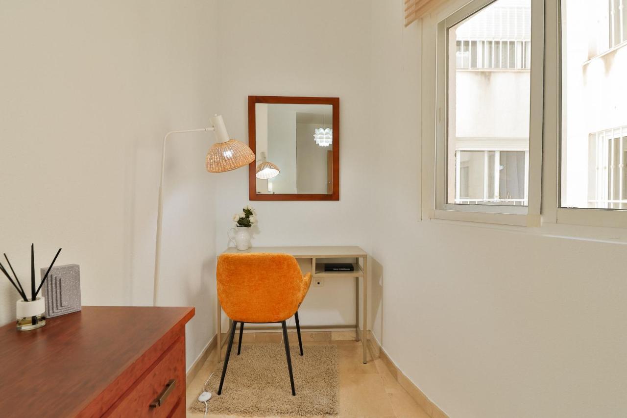 C41 - Modern & Comfy Flat Center Malaga
