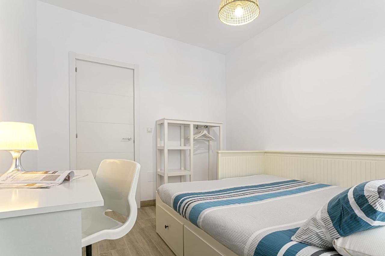Precioso Con Patio Apartment Malaga