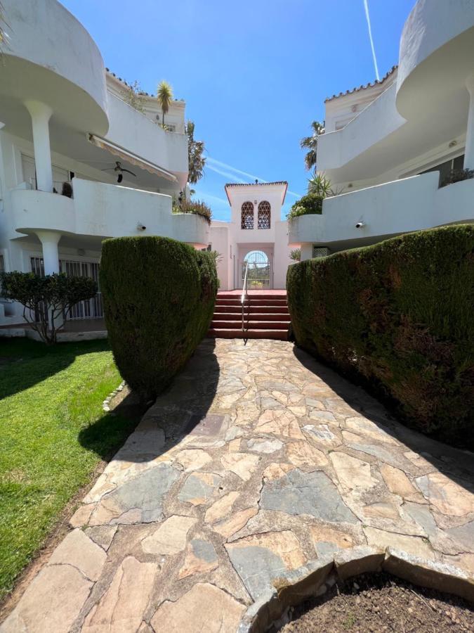 Lägenhet Fantastico Apartamento En La Costa Del Golf Málaga
