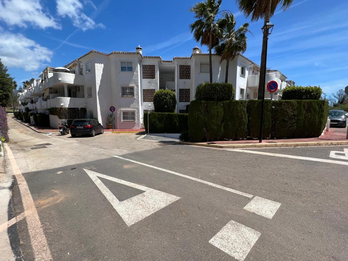 Lägenhet Fantastico Apartamento En La Costa Del Golf *