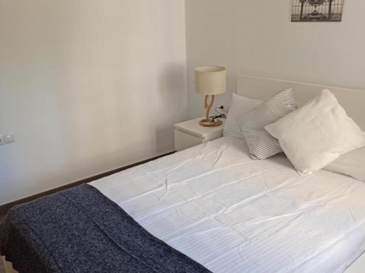 Leilighet Holidays2malaga Reyna Manescau Apartments- Zona Huelin & 450 Mts De La Playa Málaga