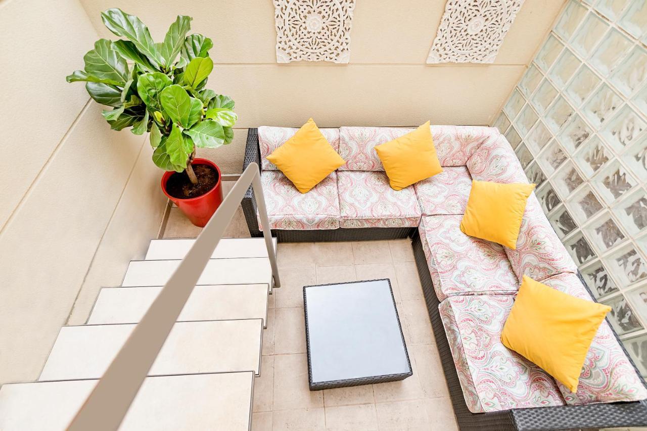 Leilighet Maba/private Backyard/walk To Downtown/large Smart Tv *