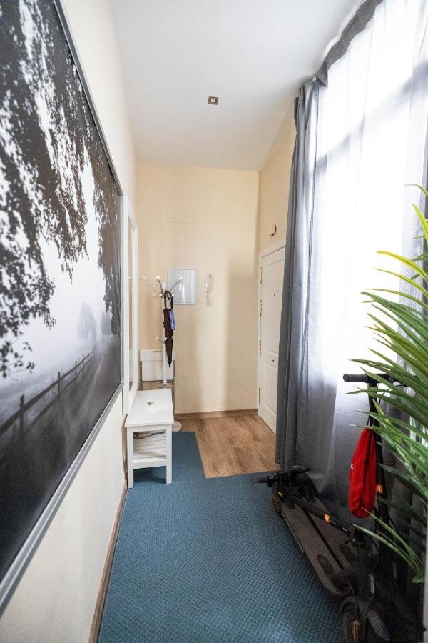 Shiny Mik Super Family Apartment Malaga