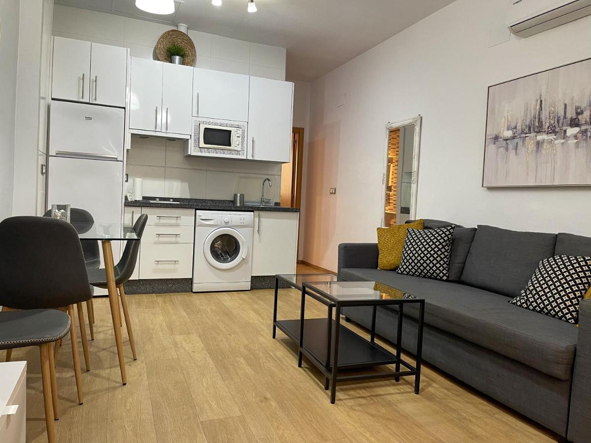 Quiet In The Heart Of Pool & Free Parking * Malaga