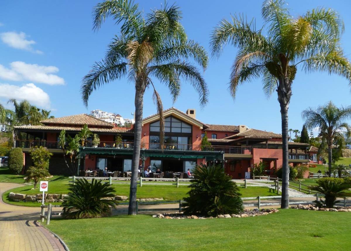 Fairway Vista La