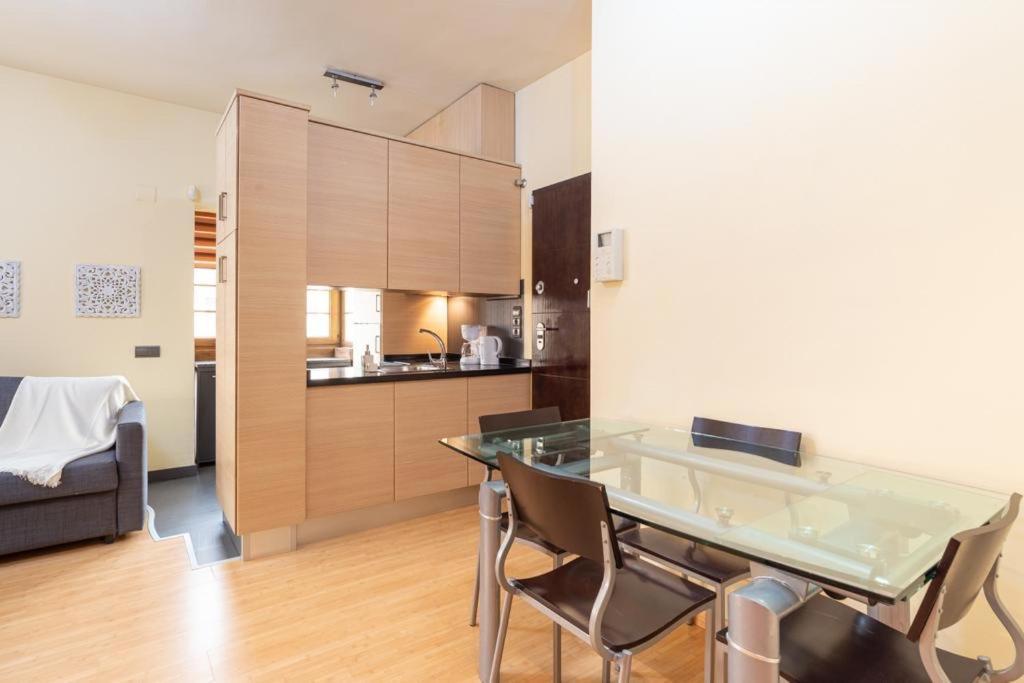 Apartment Apartamento Merced Picasso Victoria