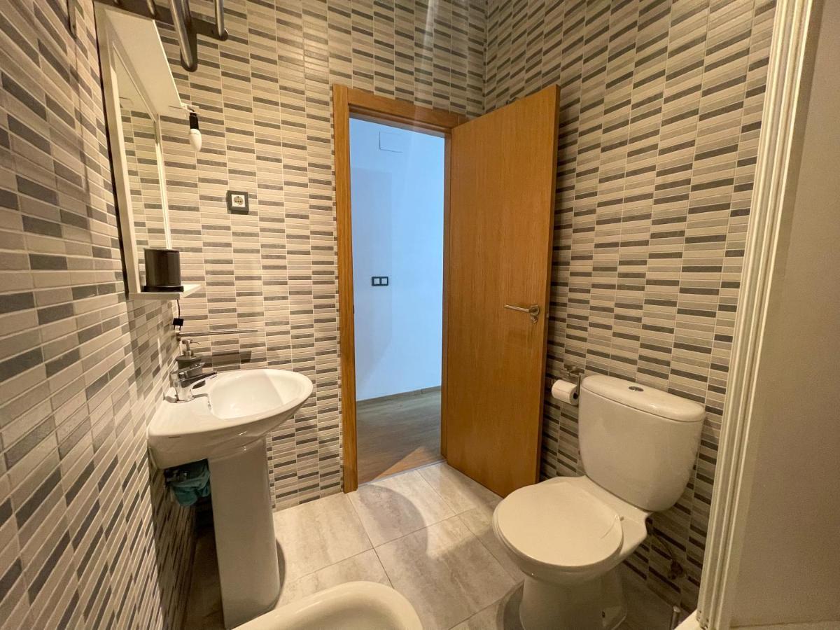 Apartamento Quiet In The Heart Of Pool & Free Parking *