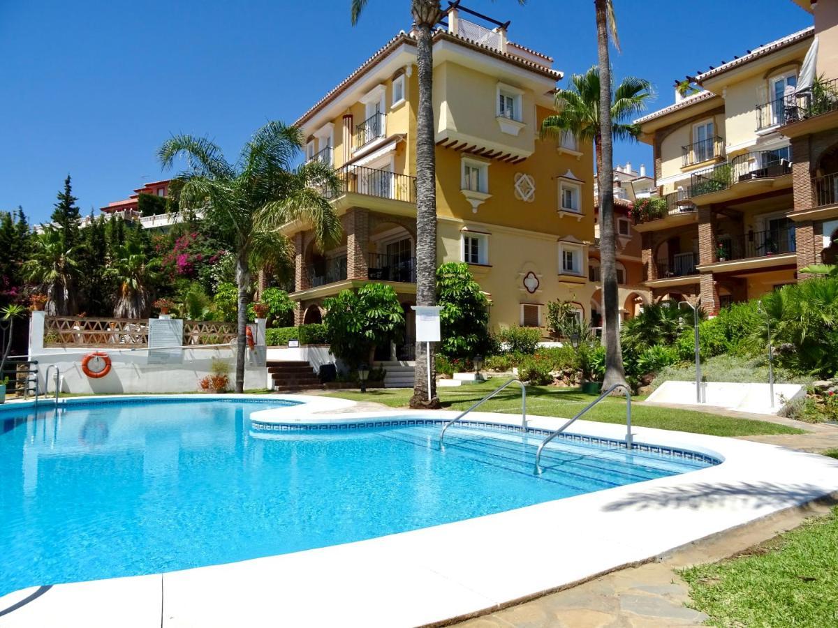 Semidetached Duplex At Puebla Aida, Mijas Golf With Pool, Golf And Sea Views Málaga