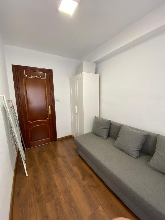 Precioso Loft Junto A La Playa,en 2 Linea. Appartamento *