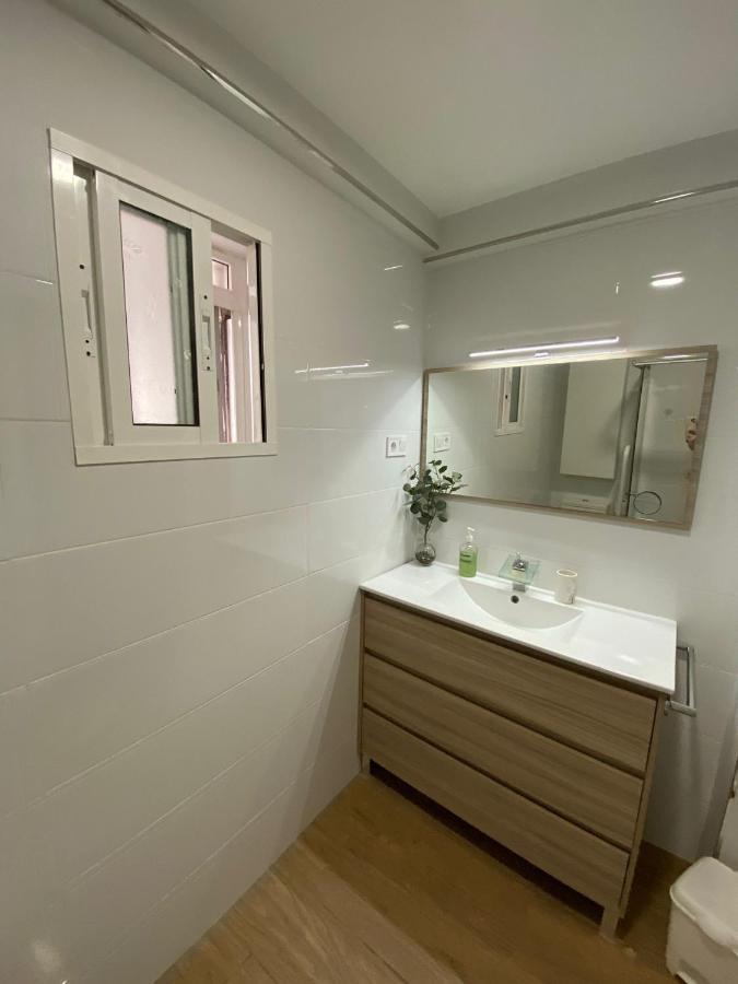 Precioso Loft Junto A La Playa,en 2 Linea. Appartamento *