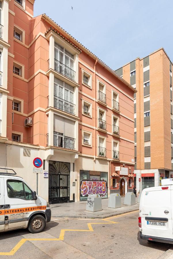 Lu&cia Central Station 2 Parking Free Apartment Málaga