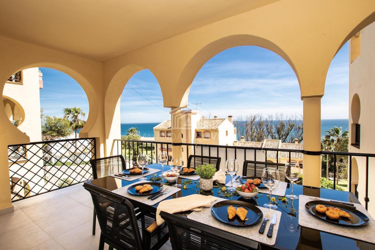 Lejlighed Contemporary Loft Style With Amazing Sea Views And With Direct Access To The Beach From The Community *