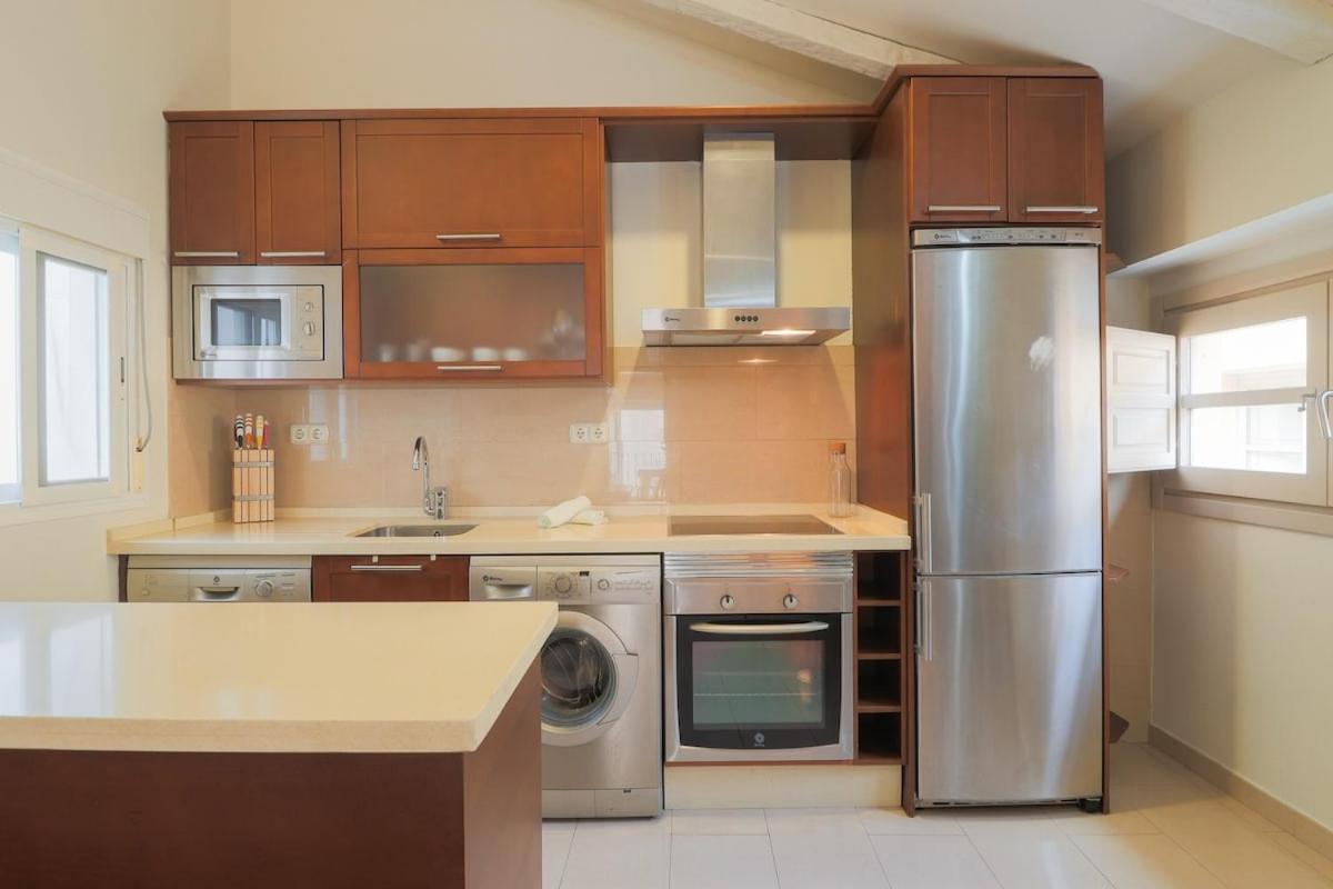 C28 - Mitjana Luminous Penthouse Apartamento Málaga
