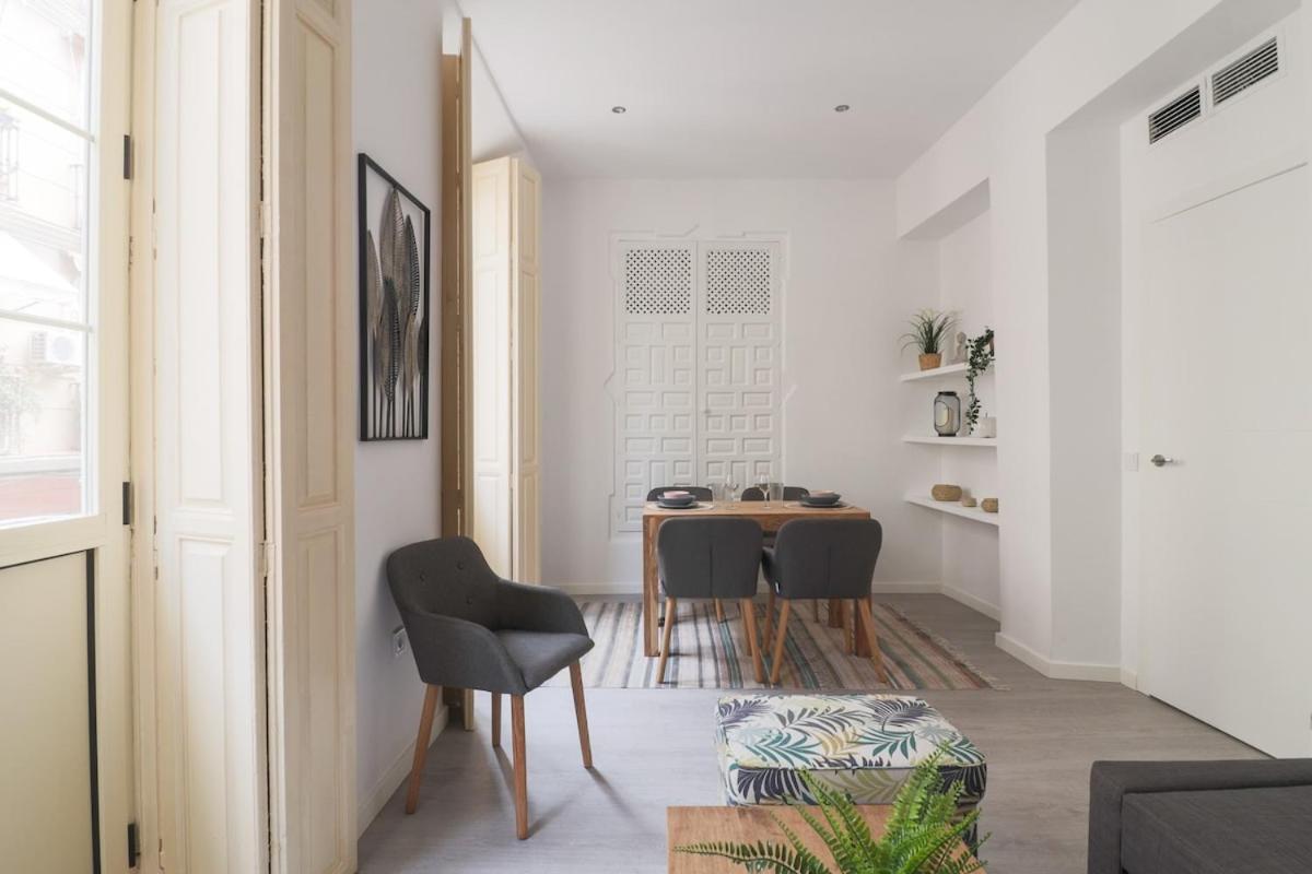 C93 - Trendy Two Bedrooms In Ollerias