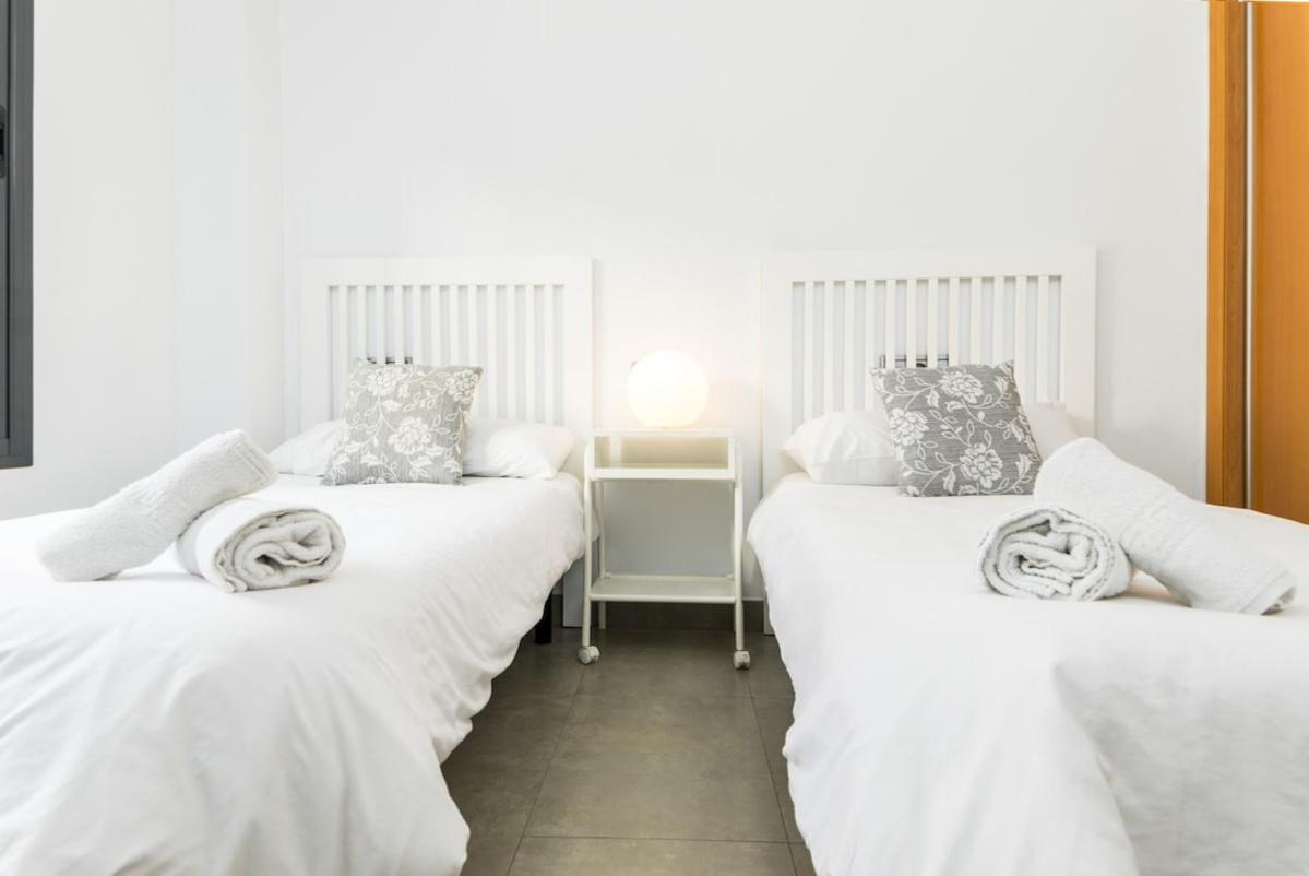 Homey 2 Bedroom In Town Appartement