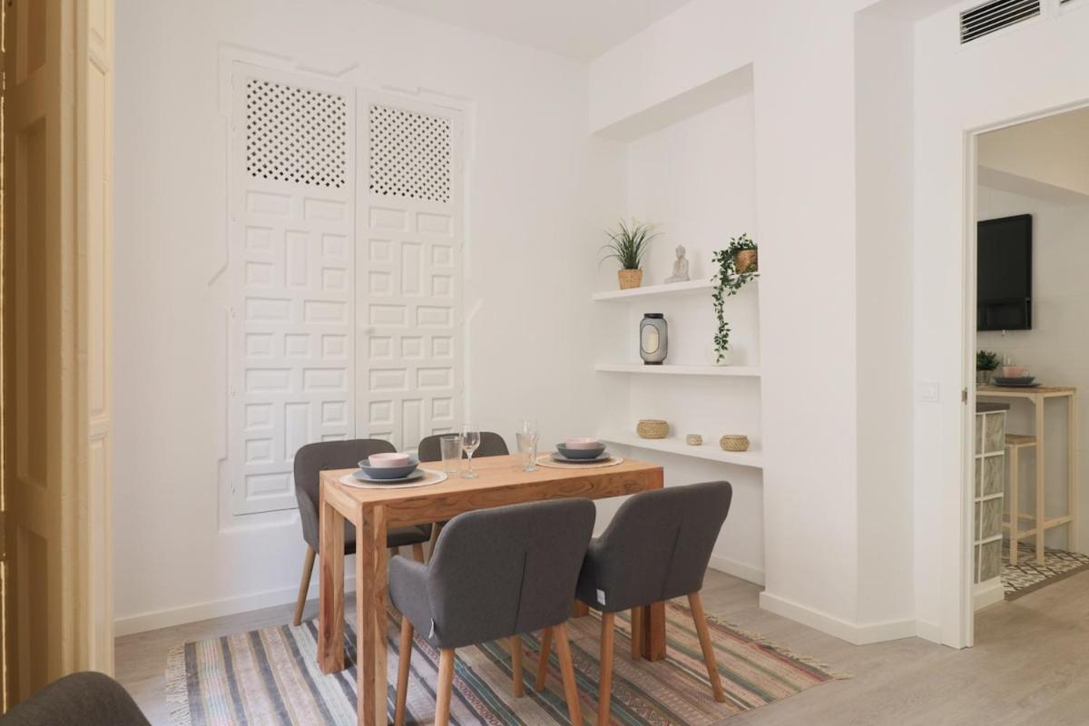 Apartamento C93 - Trendy Two Bedrooms In Ollerias Málaga