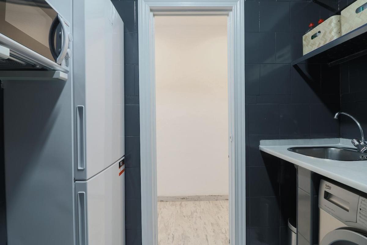 C91 - Two Bedroom Next To Alcazaba Apartamento