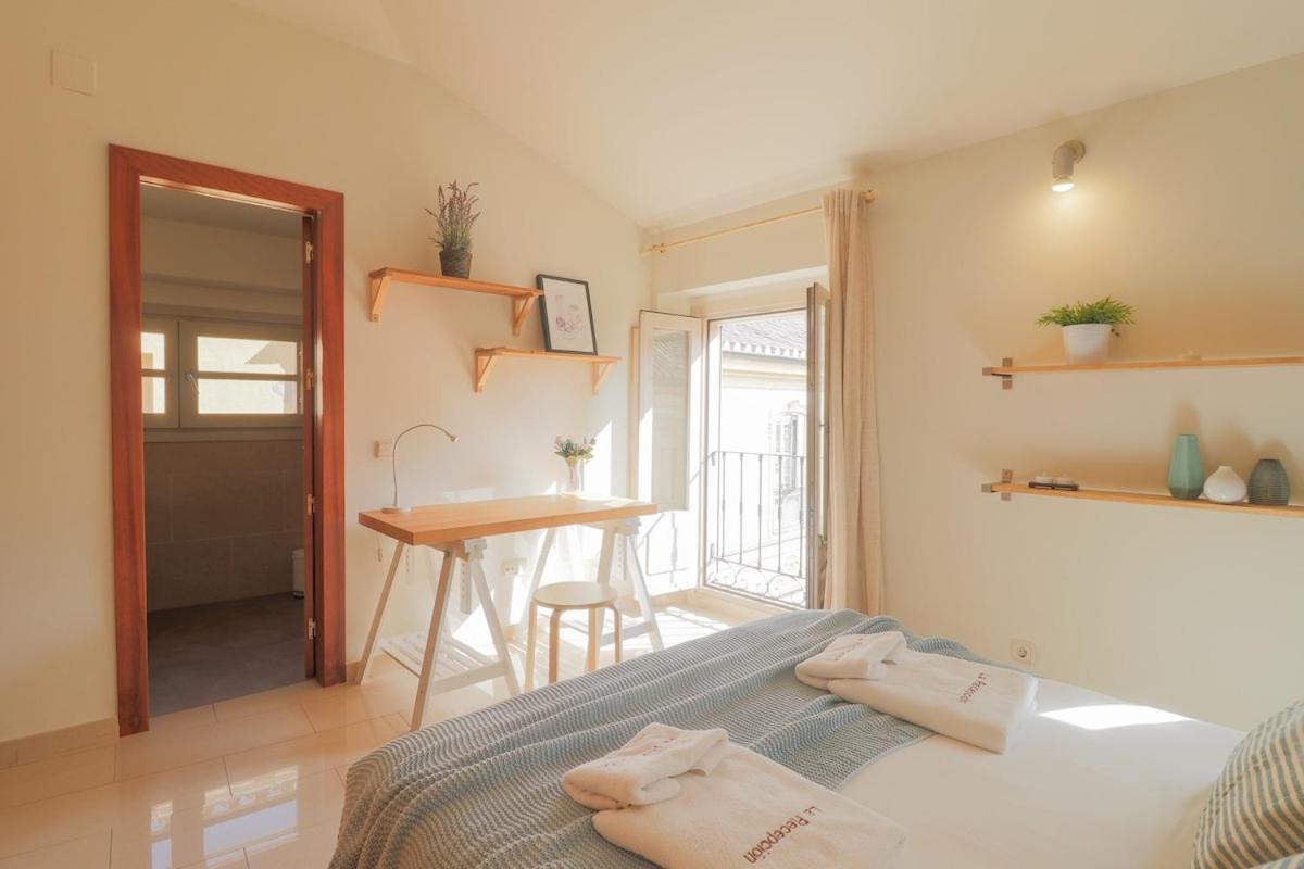 C28 - Mitjana Luminous Penthouse * Málaga