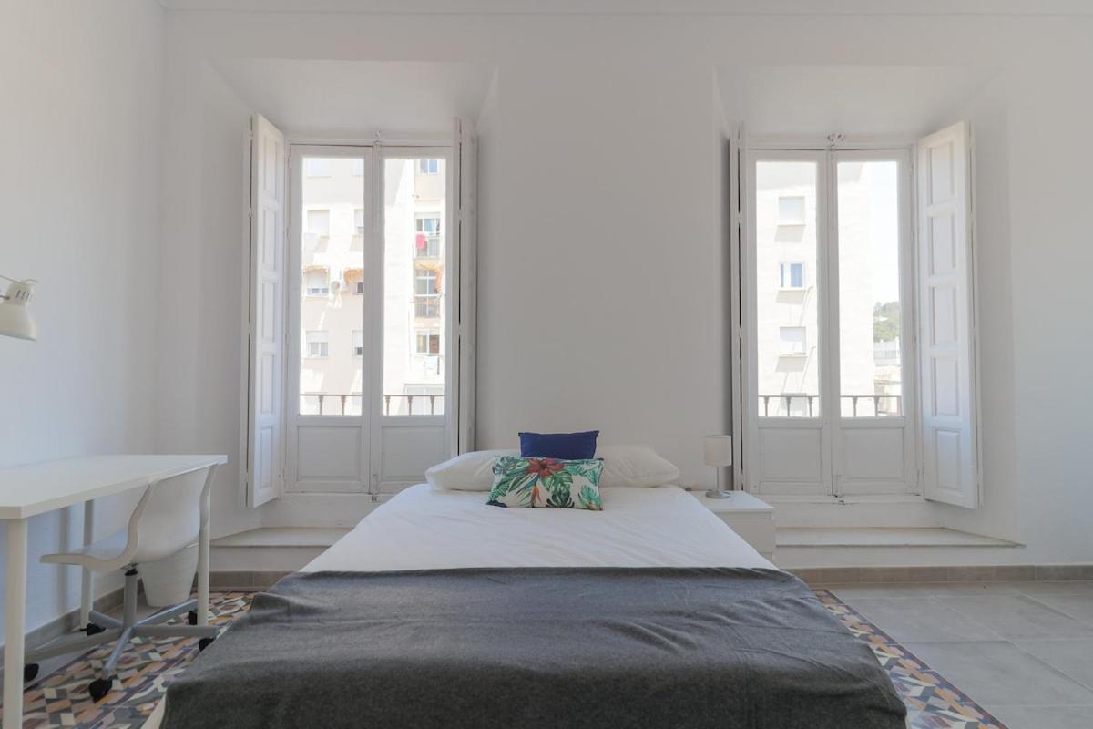 Leilighet C11 - Cosy 7 Bedrooms In Plaza Merced *