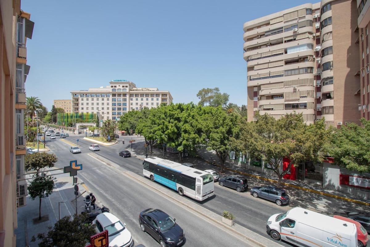 Apartamento C102 - Huge And Stylish 5 Bedroom By The Center Málaga