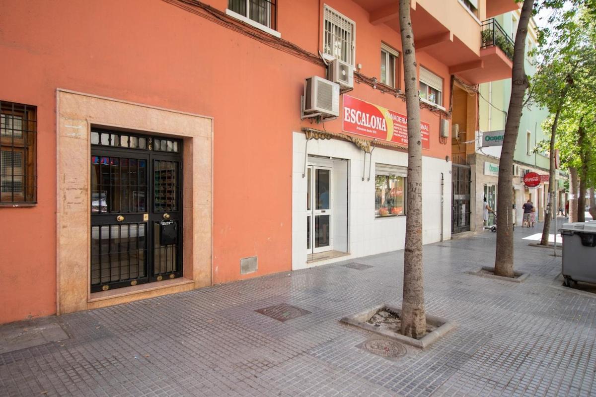 C85 - Brand New 3 Bedroom By The Center Apartamento *