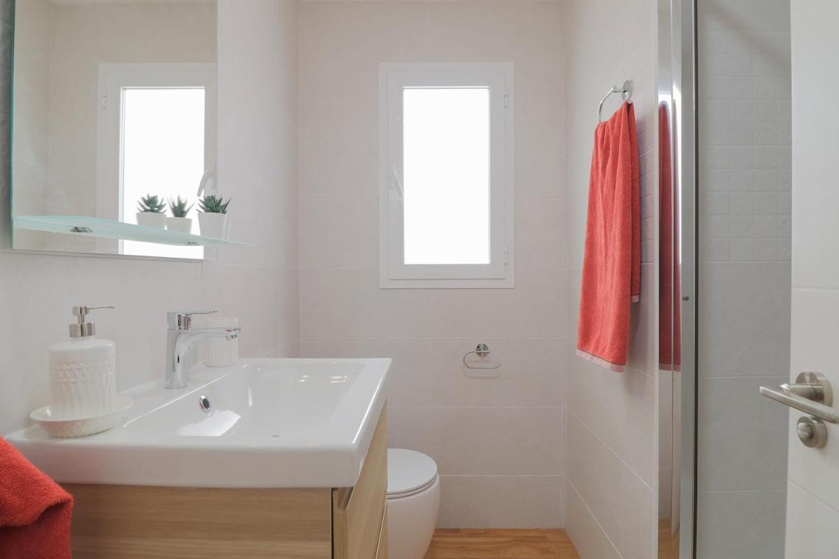 C102 - Huge And Stylish 5 Bedroom By The Center Apartamento Málaga