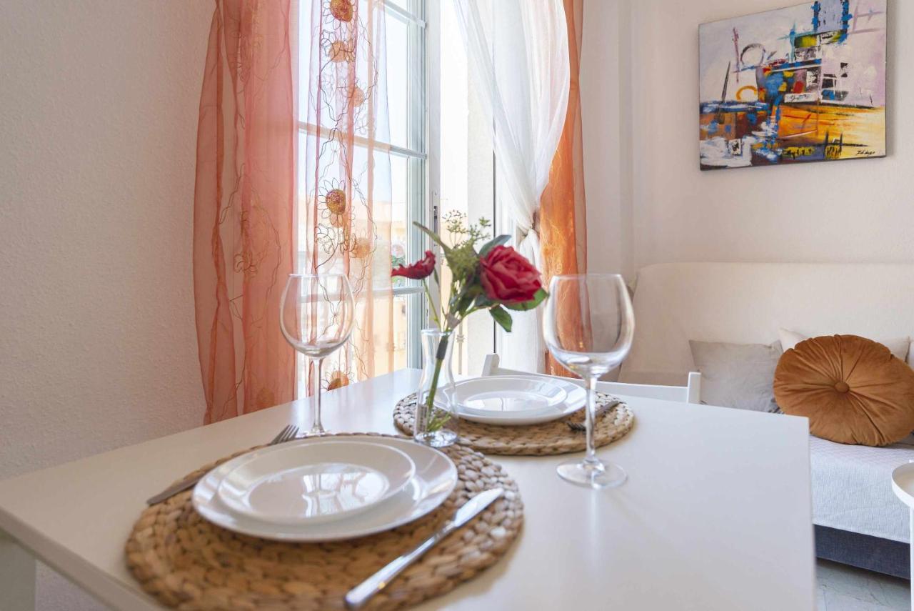 Acogedor Y Centrico Apartment *