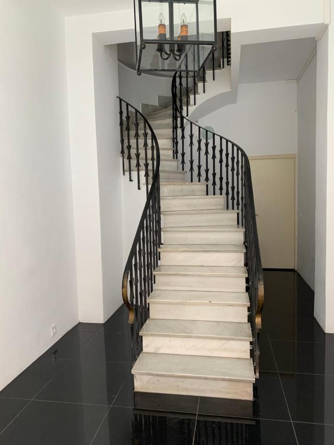 Mooi En Erg Ruim Met Openhaard Appartement *