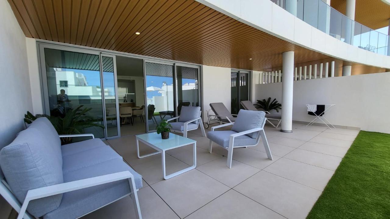 High End Large Ground Floor With Luxury Private Pool And Sea Views Apartamento