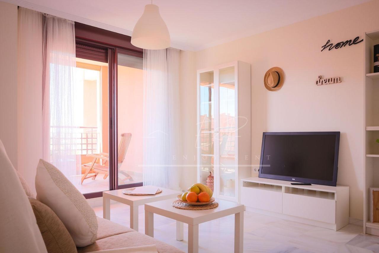 Enjoy2rent Hipodromo Apartment, Mijas Costa Lejlighed