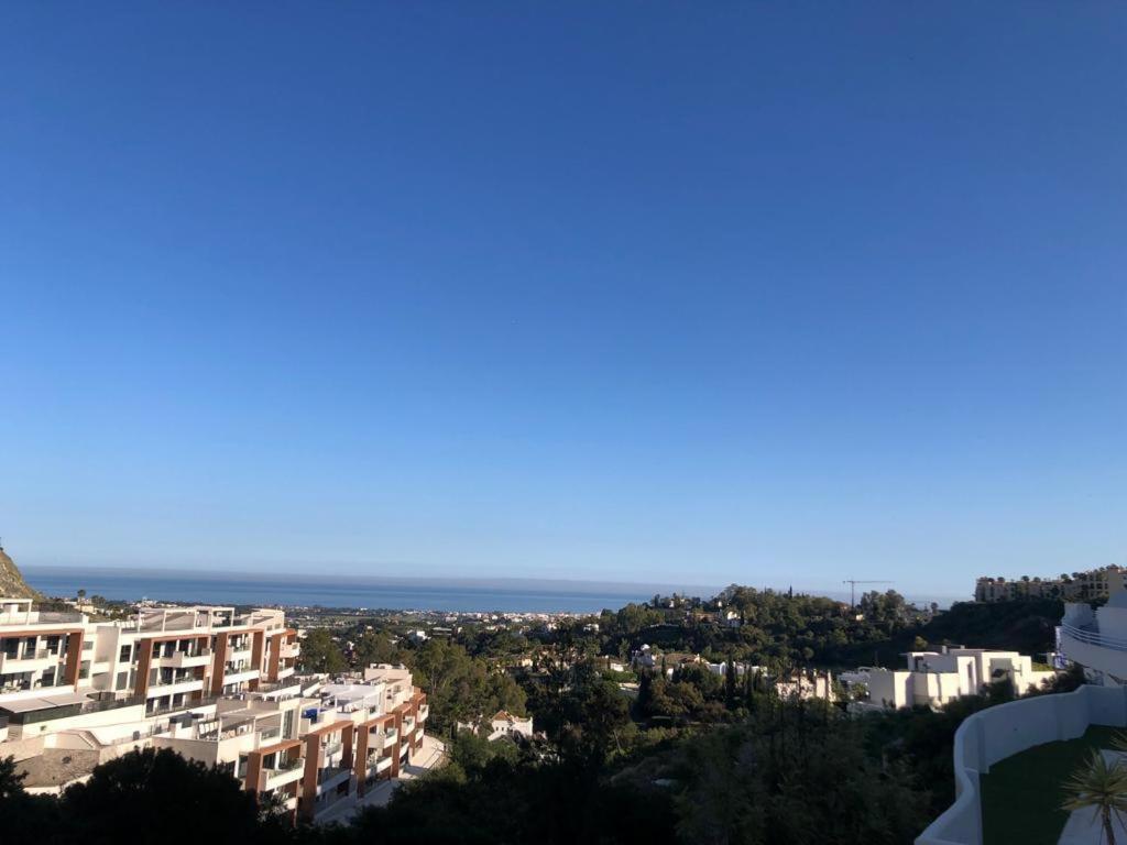 Apartment La Quinta Hills 2 Bedroom In Marbella Málaga