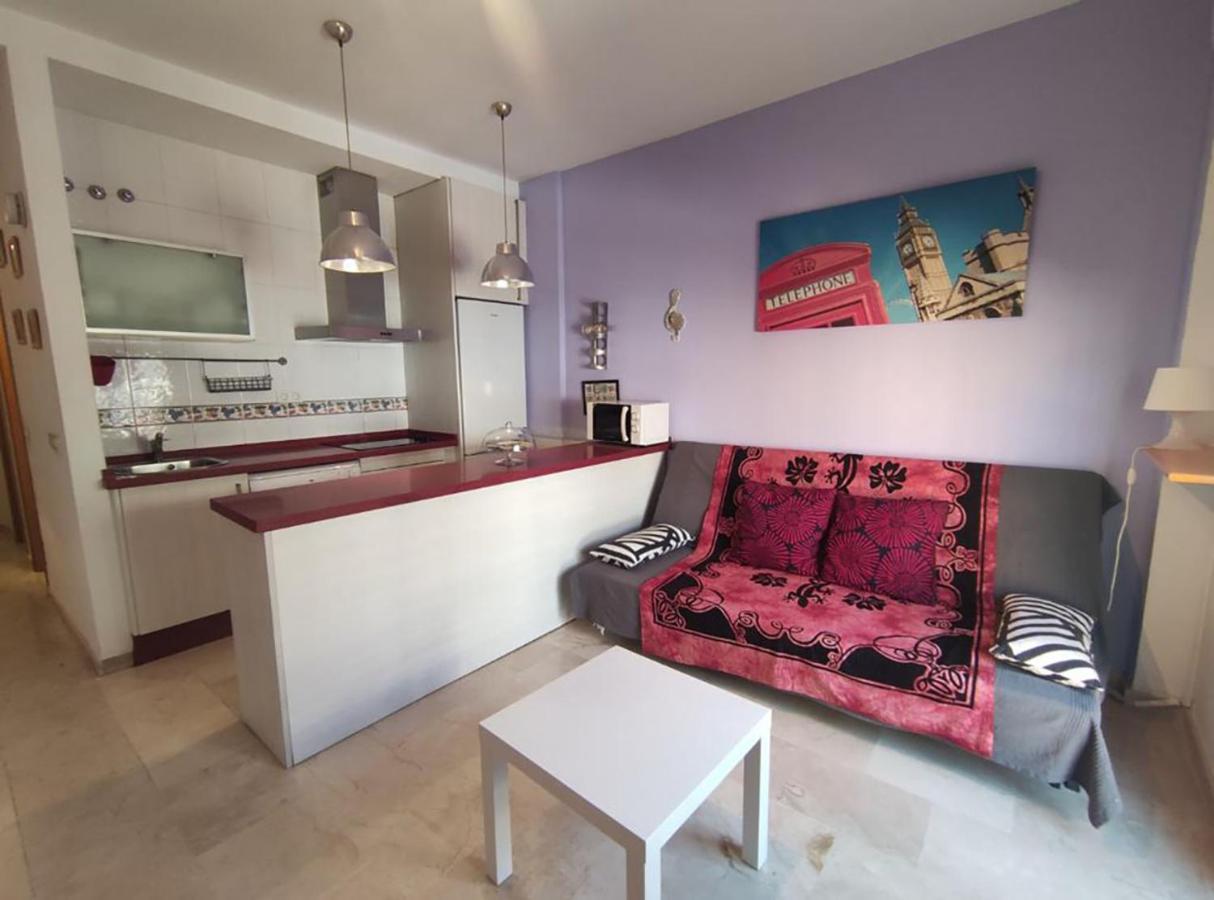 Apartment Charming Walk To Sights Malaga