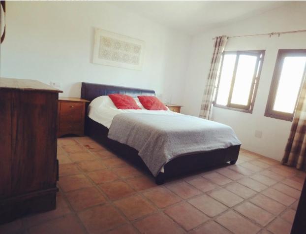 Villa Stunning 3 Bed Finca With Attached 2 Bed Casita With Sea And Mountain Views Malaga