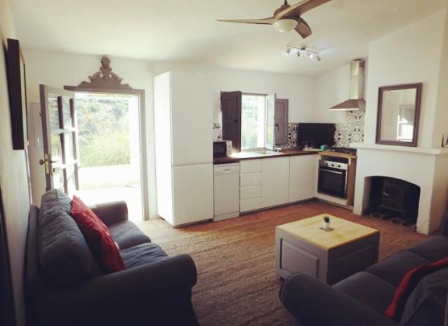 Stunning 3 Bed Finca With Attached 2 Bed Casita With Sea And Mountain Views Malaga