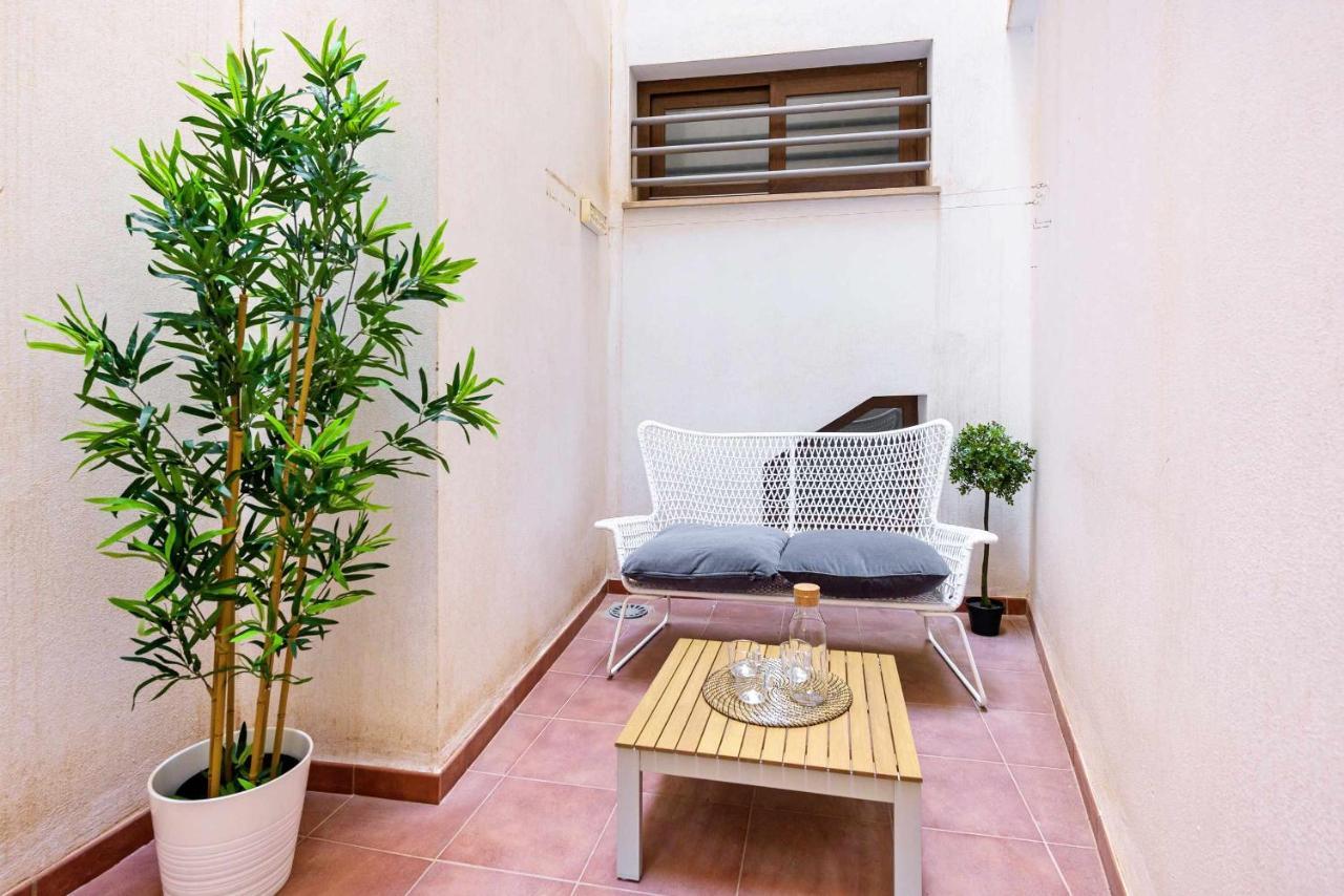 Pineapple Rosaleda 13 Appartement