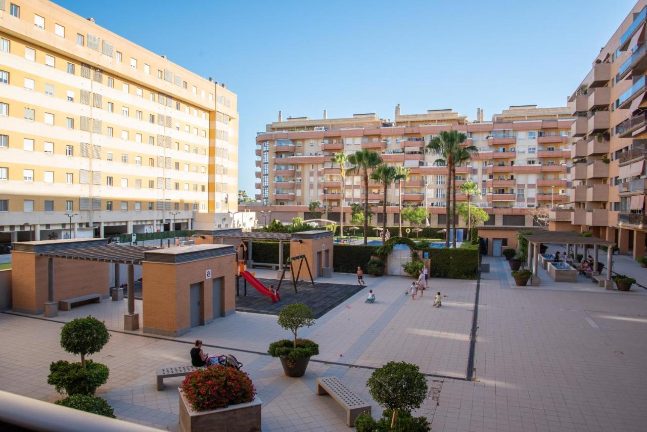 Appartement Holidays2malaga Termica With Salt Water Pool 200m From The Beach